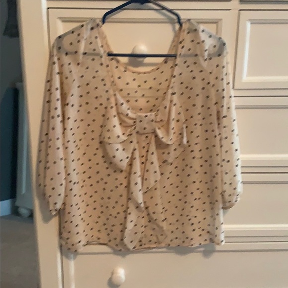 ModCloth hello bow polka dot top medium flowy - Picture 2 of 4